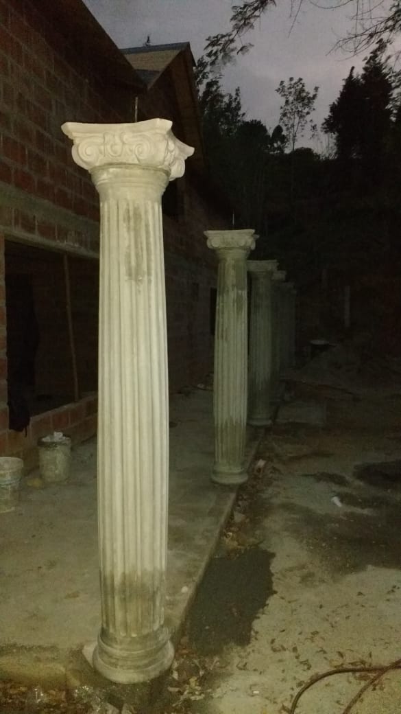 img19 columnas artesanales en concreto